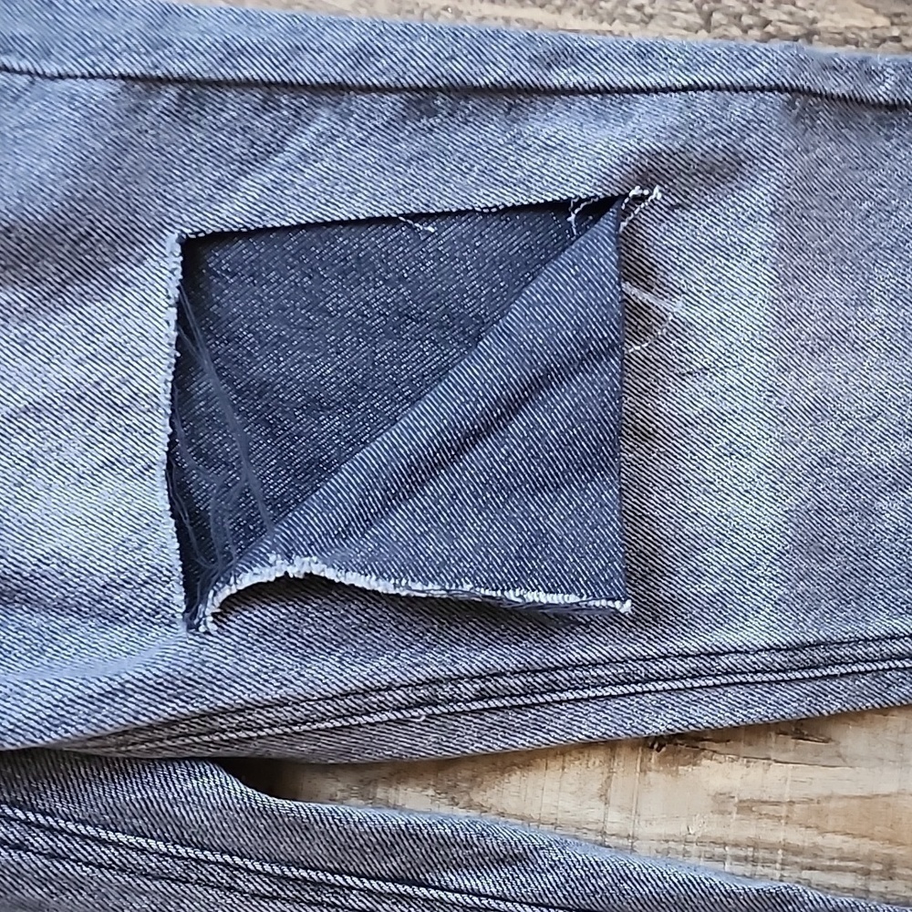 NWT Pacsun High Rise Bootcut Button Fly Jeans Sz 22 - Picture 2 of 7